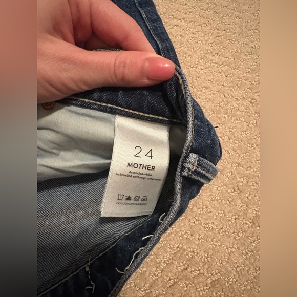 MOTHER The Spitfire Nerdy Cuff Jeans in Did You Bring Me Anything? Size 24 - Picture 7 of 8